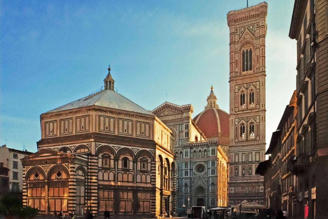 Uffizi - Flo Apartments Firenze Bagian luar foto
