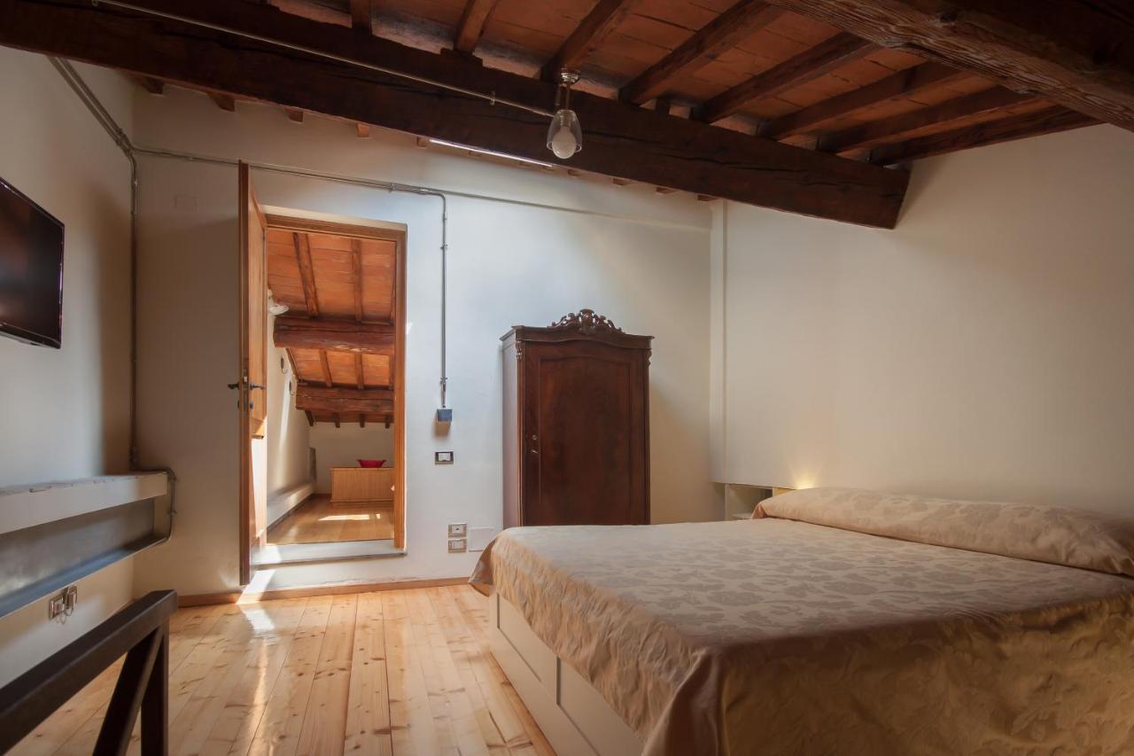 Uffizi - Flo Apartments Firenze Bagian luar foto